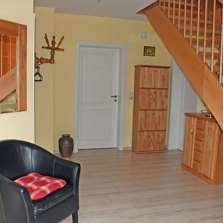 Schoenes Mit Kamin Und Sauna Im Ostseebad Apartment