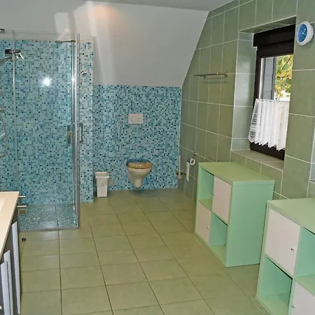 Schoenes Mit Kamin Und Sauna Im Ostseebad Apartment *