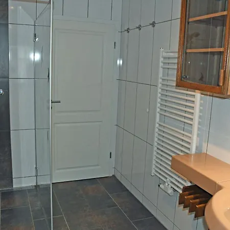 Schoenes Mit Kamin Und Sauna Im Ostseebad * Sellin (Rugen)
