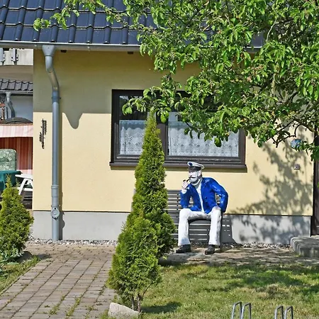 Schoenes Mit Kamin Und Sauna Im Ostseebad * Sellin (Rugen)